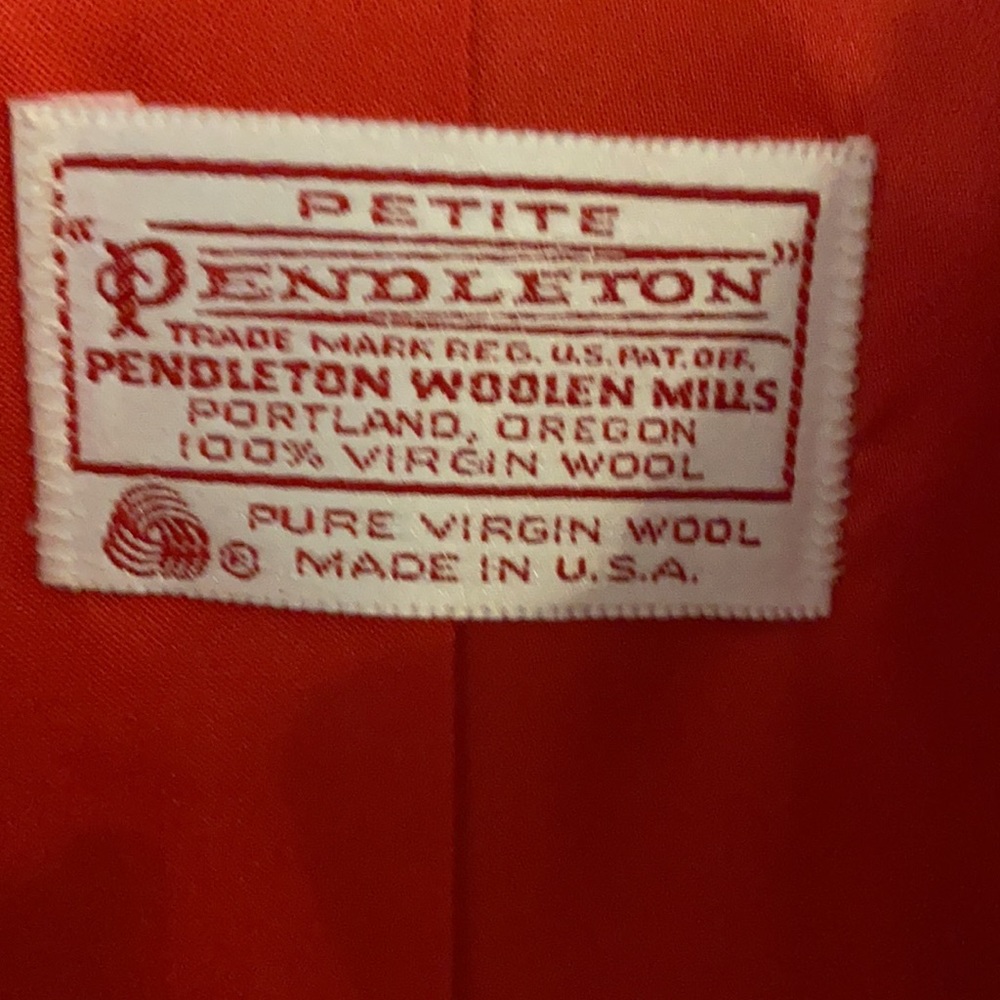 Red Wool Jacket - image 3